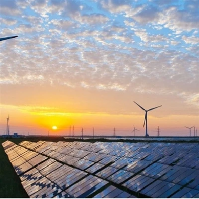 Manténgase fresco con energía solar: soluciones confiables de aire acondicion...