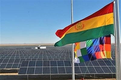 El viceministro de Energía Bolivian elogia el progreso renovable de China, lo...